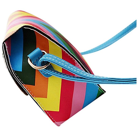 Graffiti Rainbow Purse Pre-Release Avail 11-15 - Picture 3 of 7